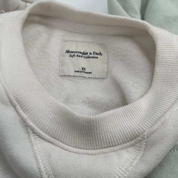 Abercrombie & Fitch Soft A&F Collection Gray White Colorblock Pullover XS - Picture 3 of 5